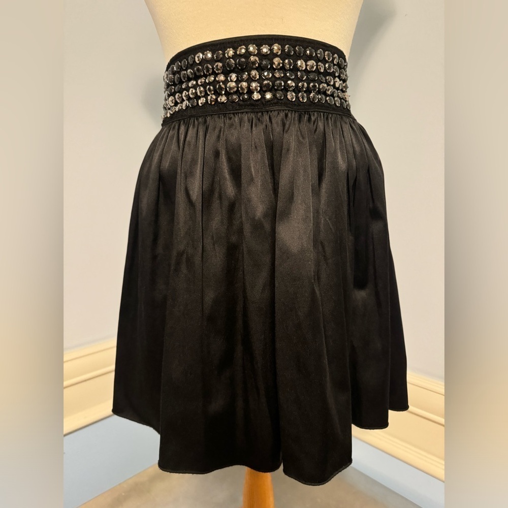 Beaded jewel silky mini skirt